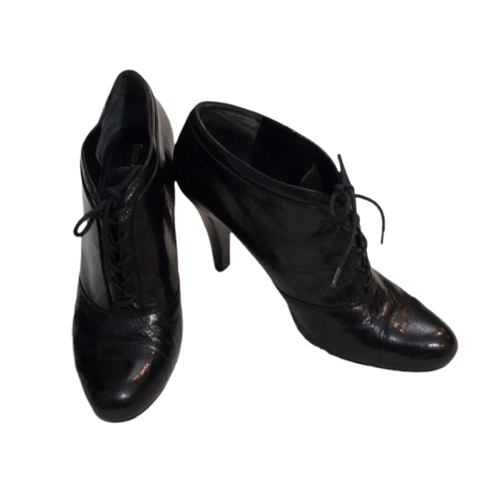 Enzo Angiolini Laced Up Shoes